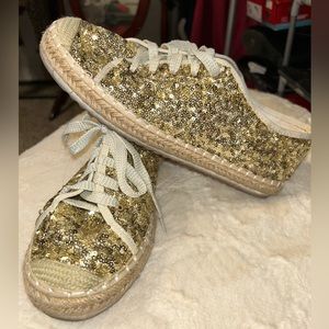 Gold glitter shoes